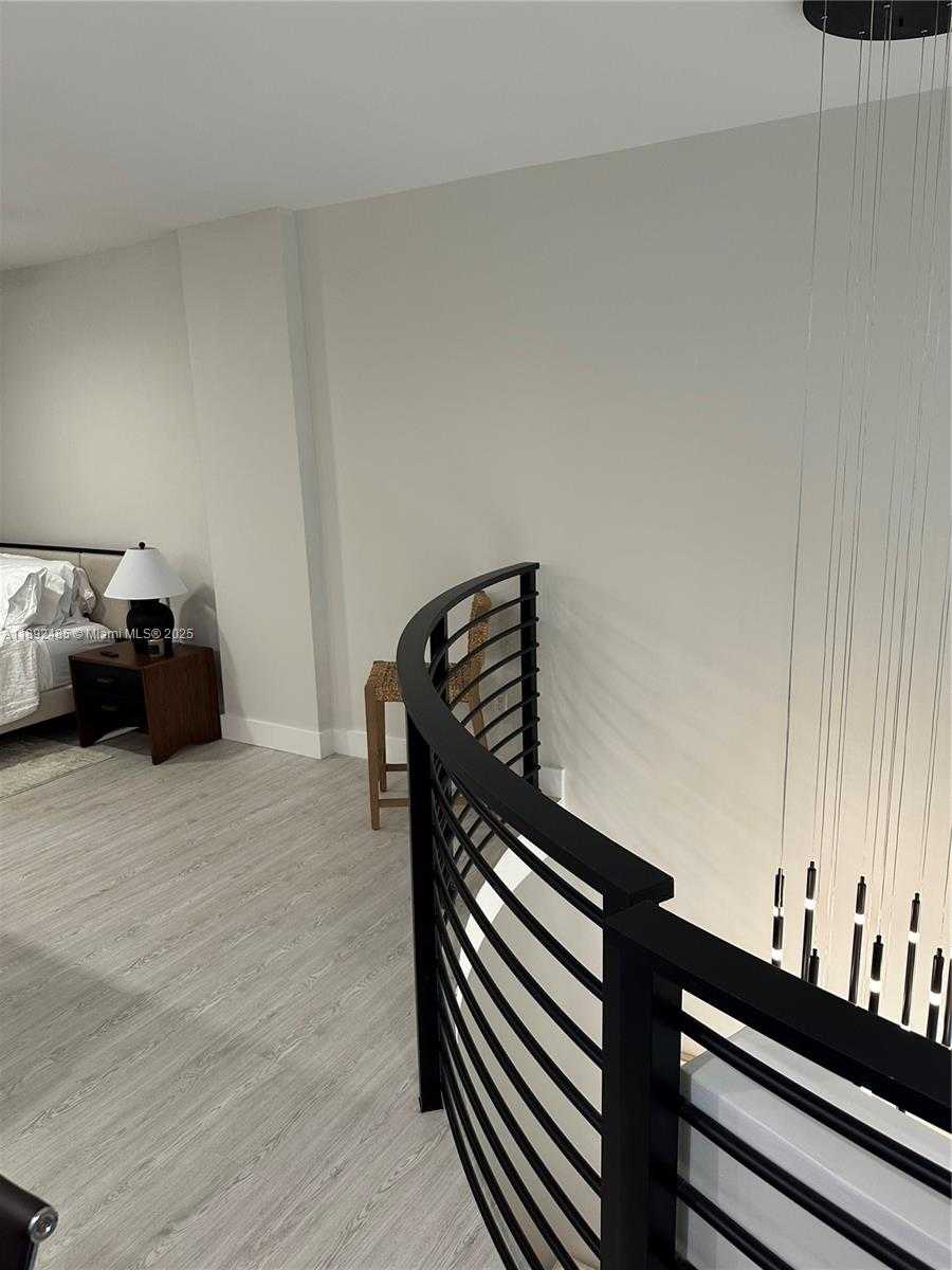 Small Image of 3339 VIRGINIA ST #127, Miami Number 17