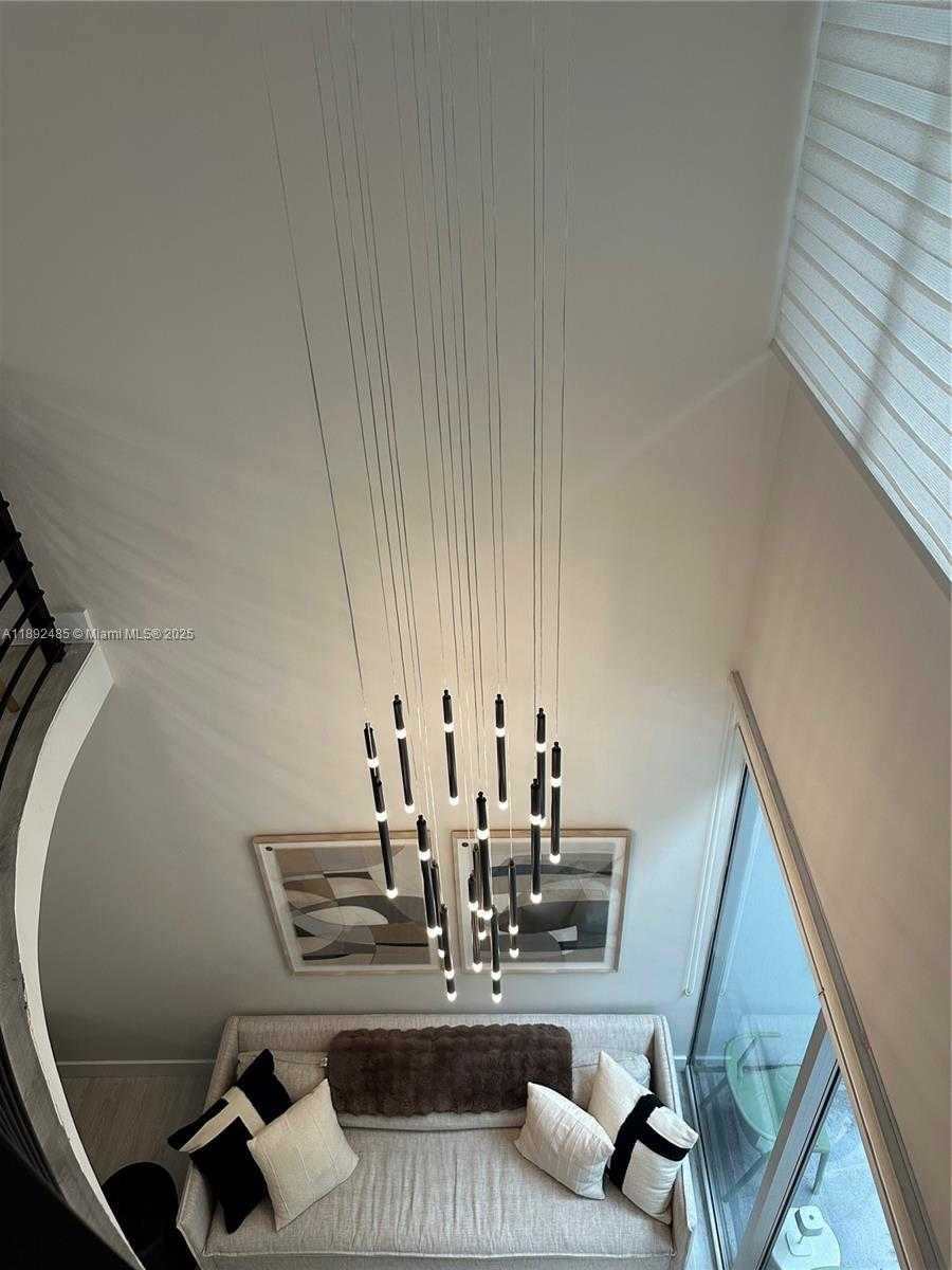 Small Image of 3339 VIRGINIA ST #127, Miami Number 18