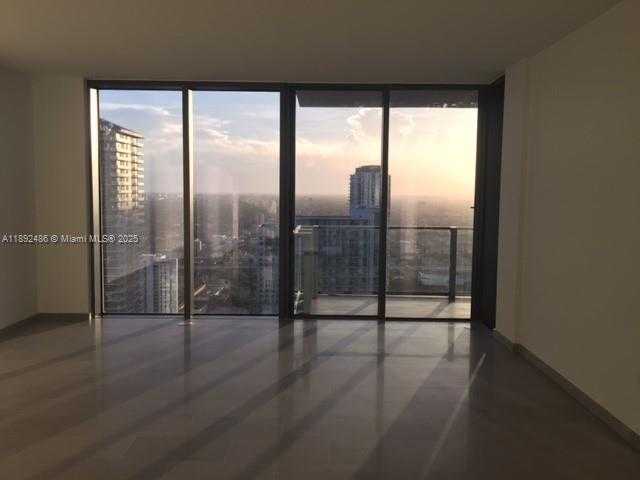 Small Image of 68 SOUTH EAST 6TH ST #3508, Miami Number 11