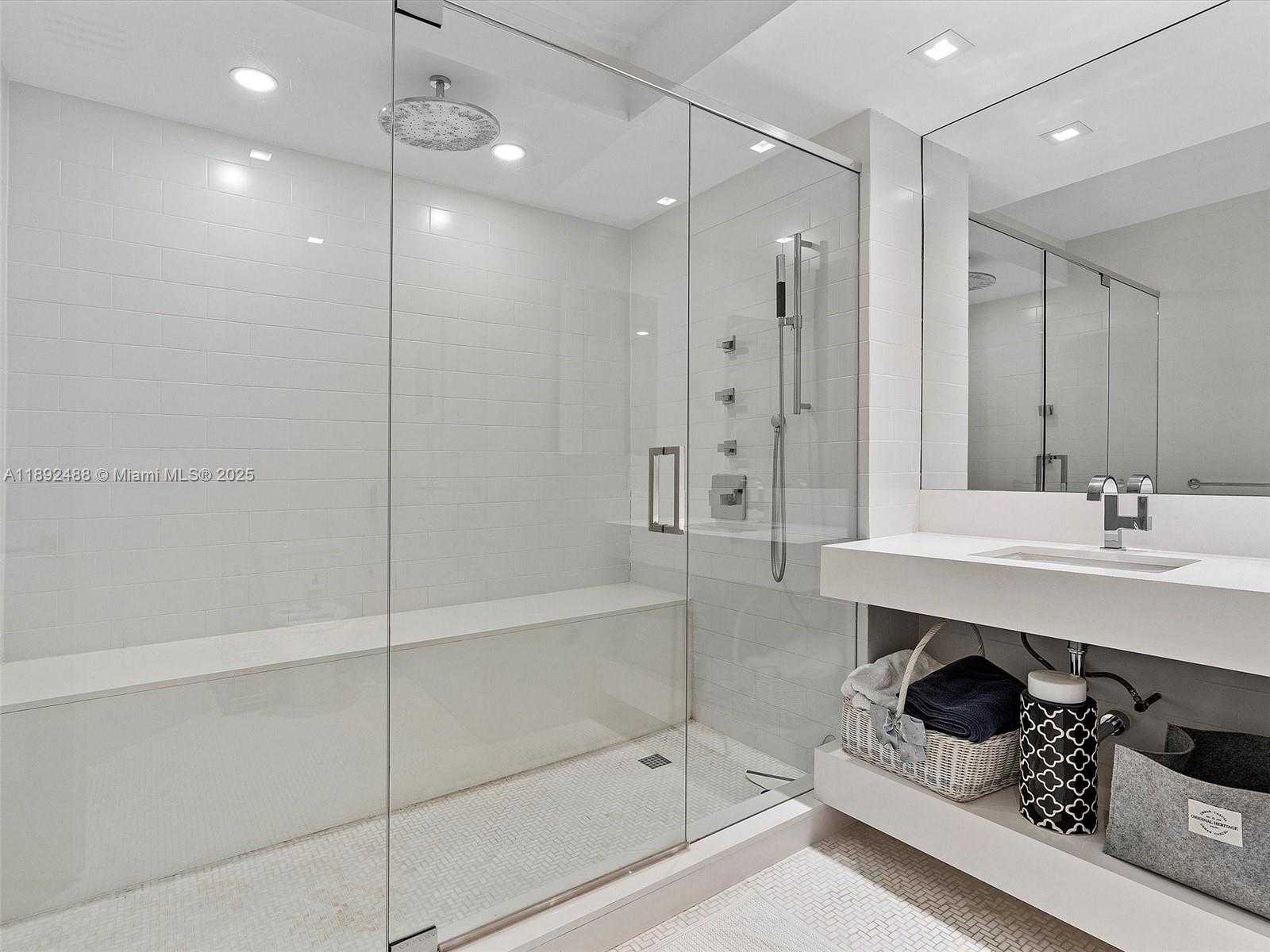 Small Image of 4000 ISLAND BLVD #606, Aventura Number 20