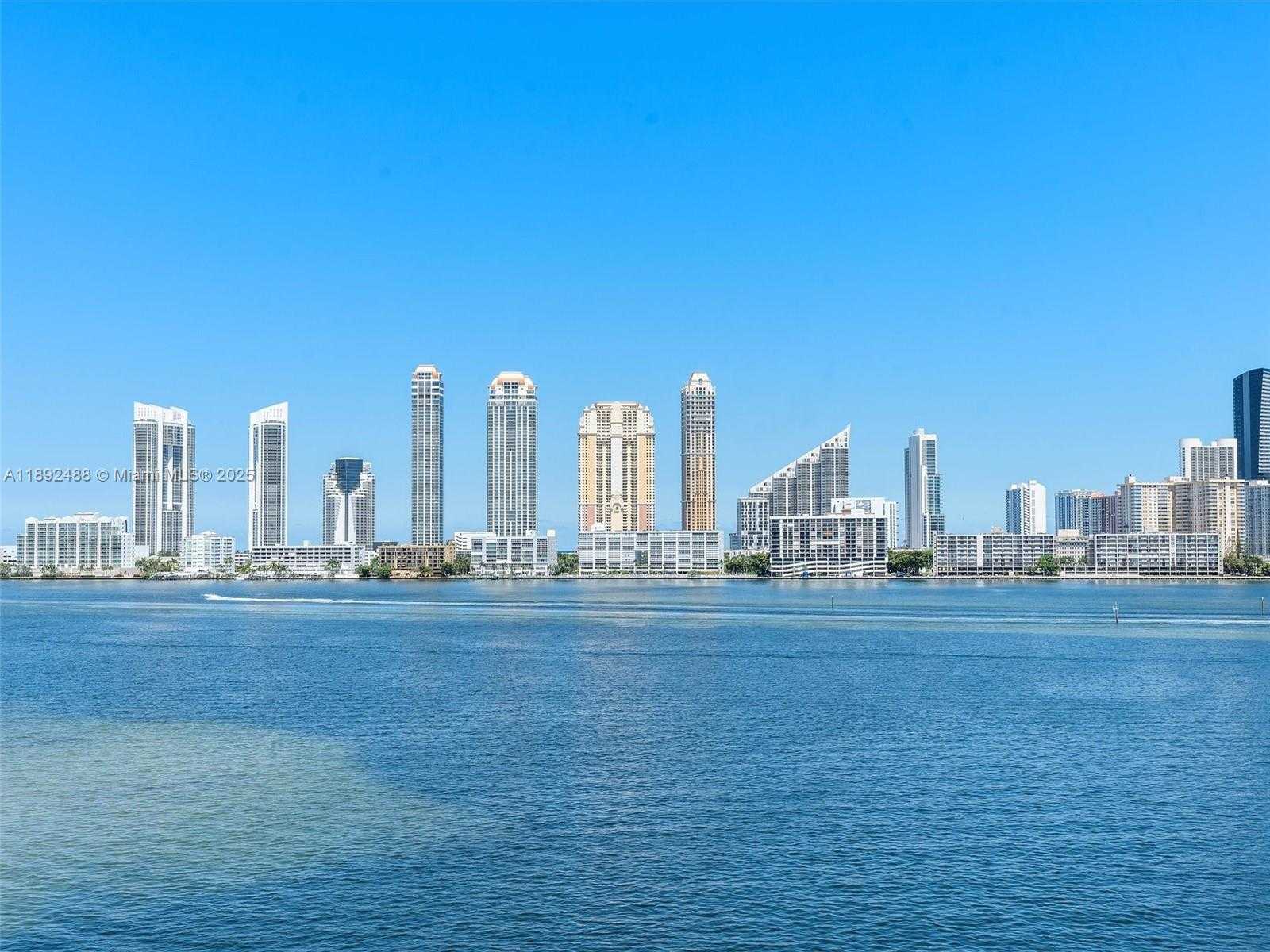 Small Image of 4000 ISLAND BLVD #606, Aventura Number 36