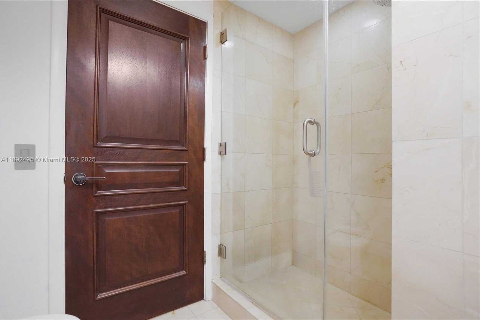 Small Image of 6365 COLLINS AVE #2711, Miami Beach Number 15