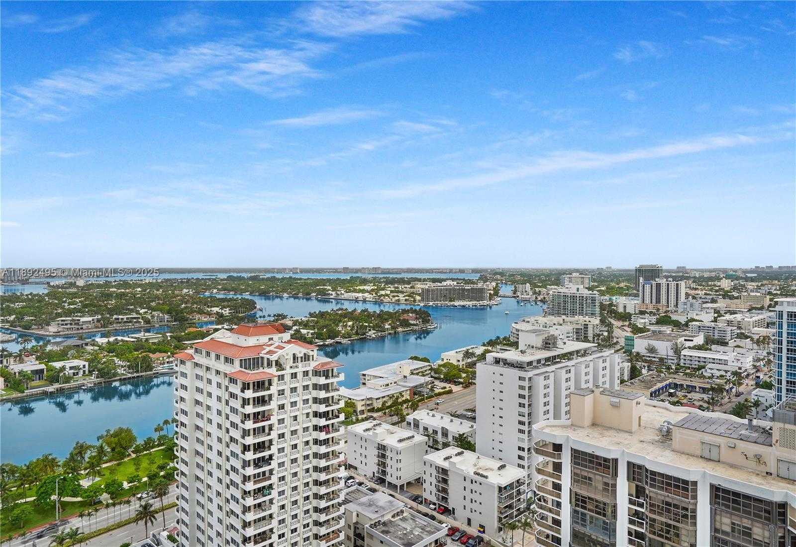 Small Image of 6365 COLLINS AVE #2711, Miami Beach Number 2