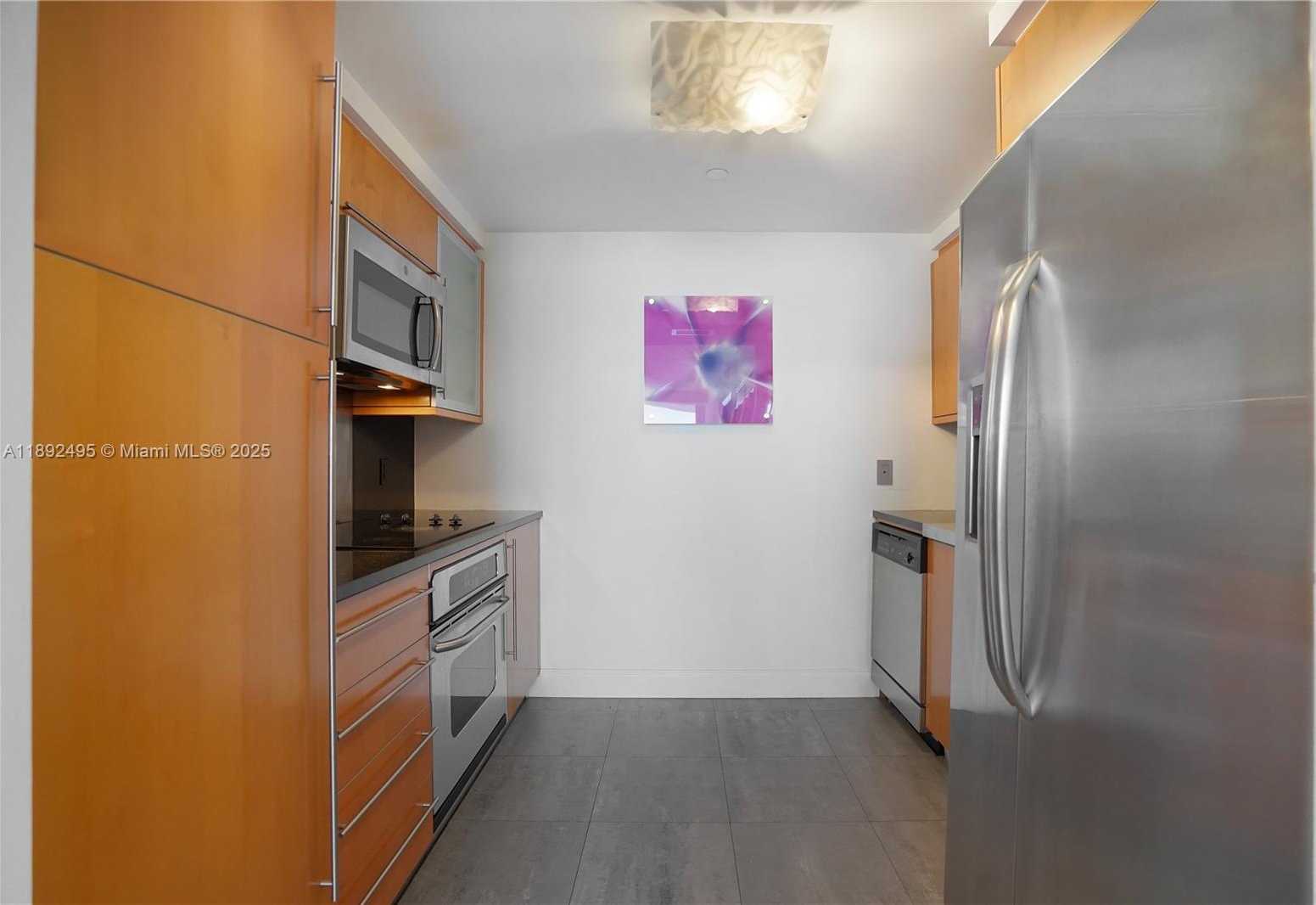Small Image of 6365 COLLINS AVE #2711, Miami Beach Number 6