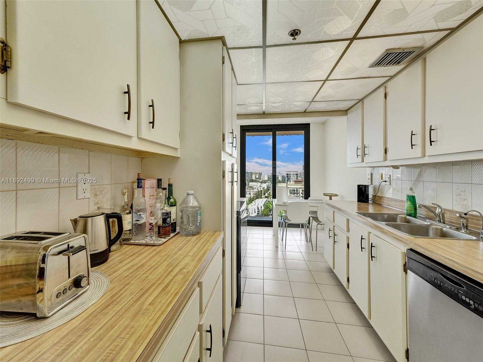 Small Image of 210 174TH ST #2316, Sunny Isles Beach Number 15