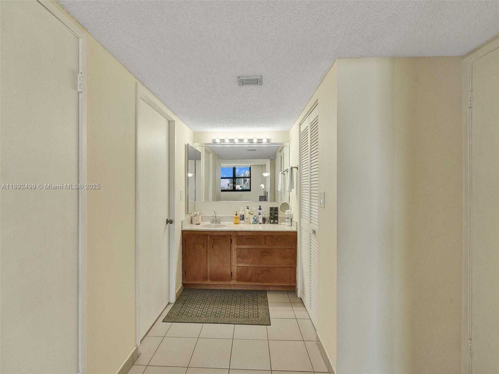 Small Image of 210 174TH ST #2316, Sunny Isles Beach Number 9
