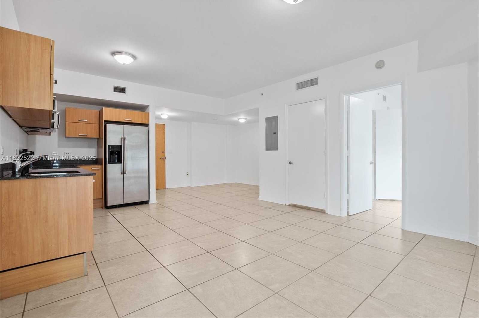 Small Image of 350 SOUTH MIAMI AVE #1107, Miami Number 4
