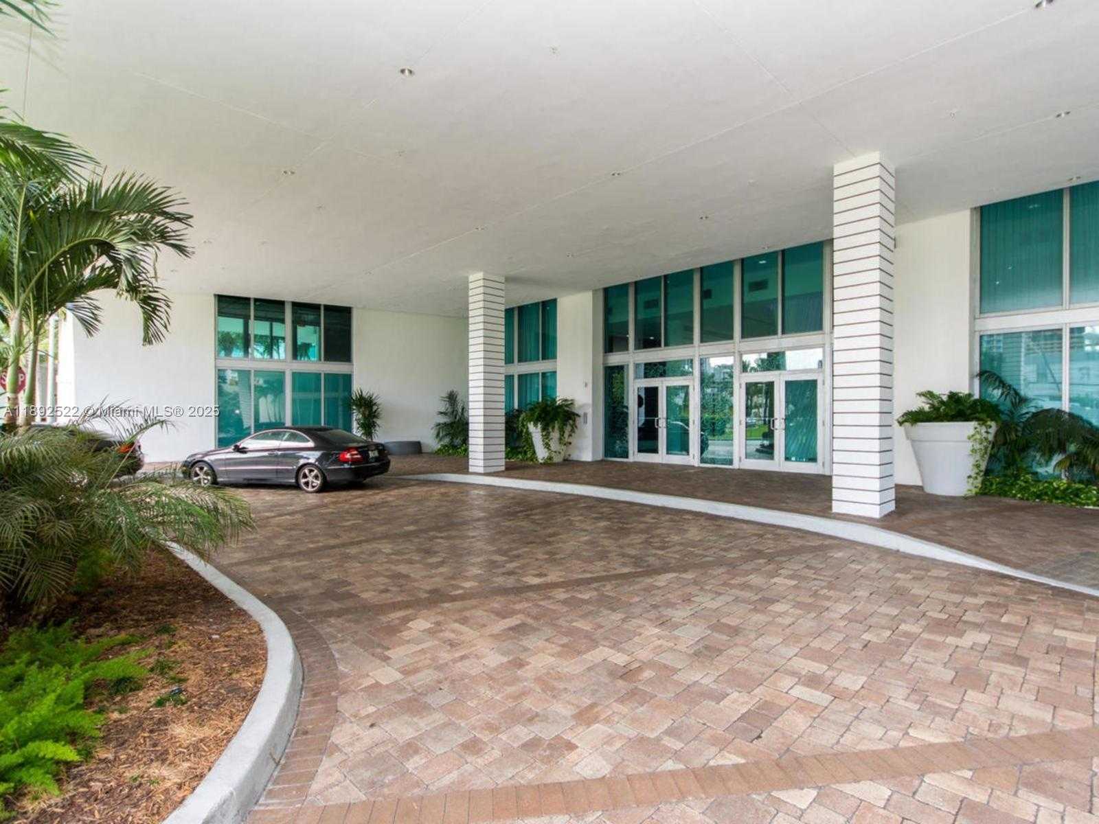 Small Image of 350 SOUTH MIAMI AVE #1107, Miami Number 72