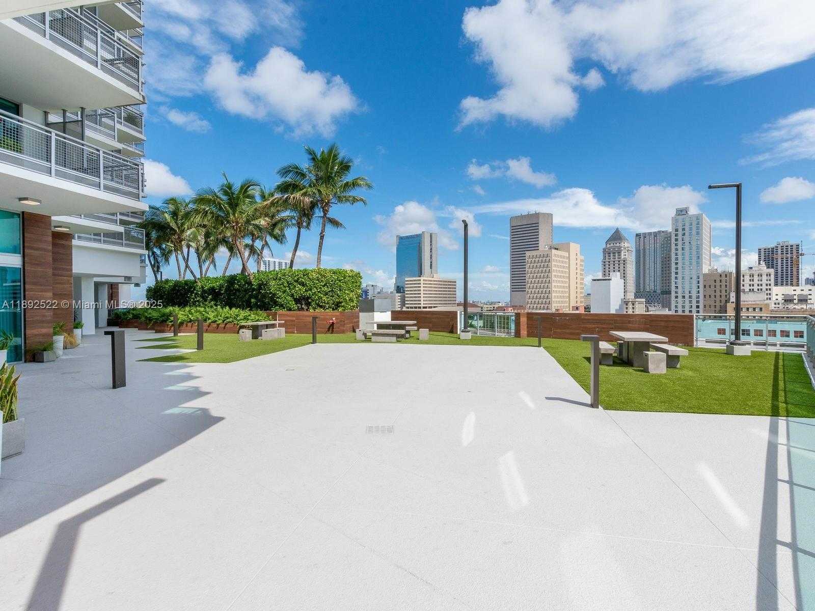 Small Image of 350 SOUTH MIAMI AVE #1107, Miami Number 76