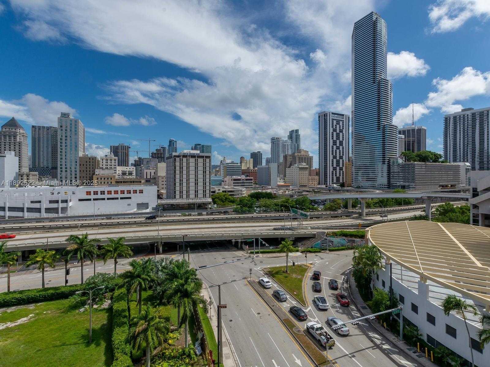 Small Image of 350 SOUTH MIAMI AVE #1107, Miami Number 79