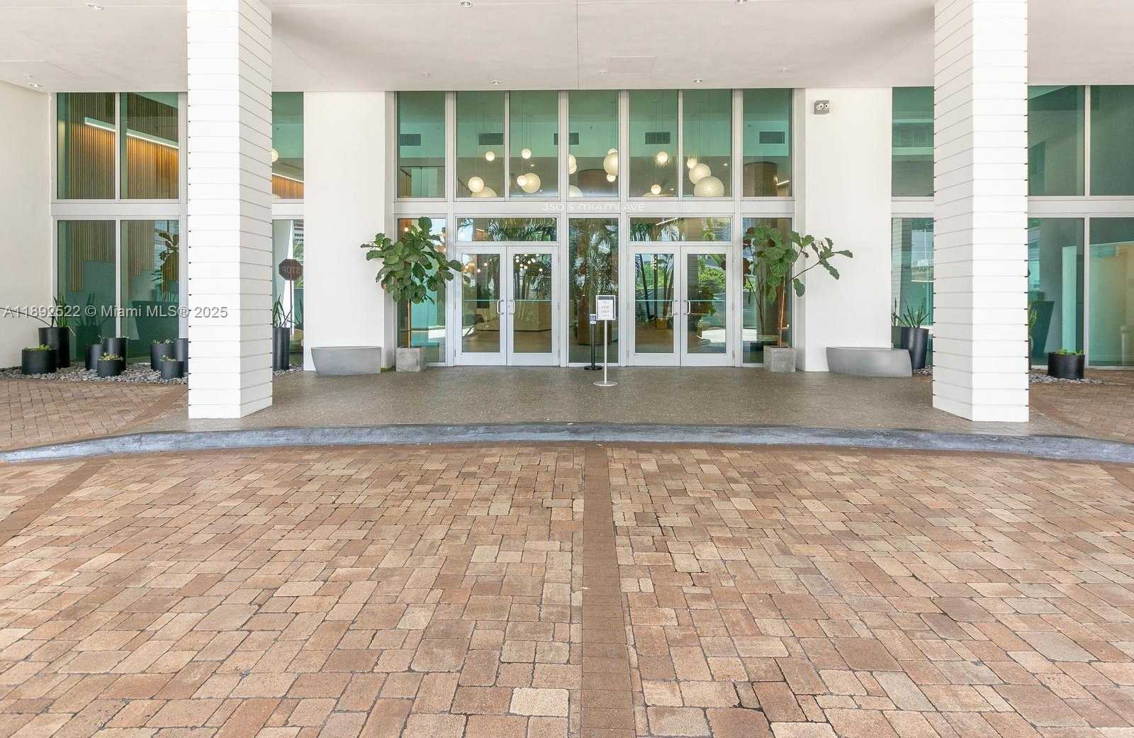 Small Image of 350 SOUTH MIAMI AVE #1107, Miami Number 90