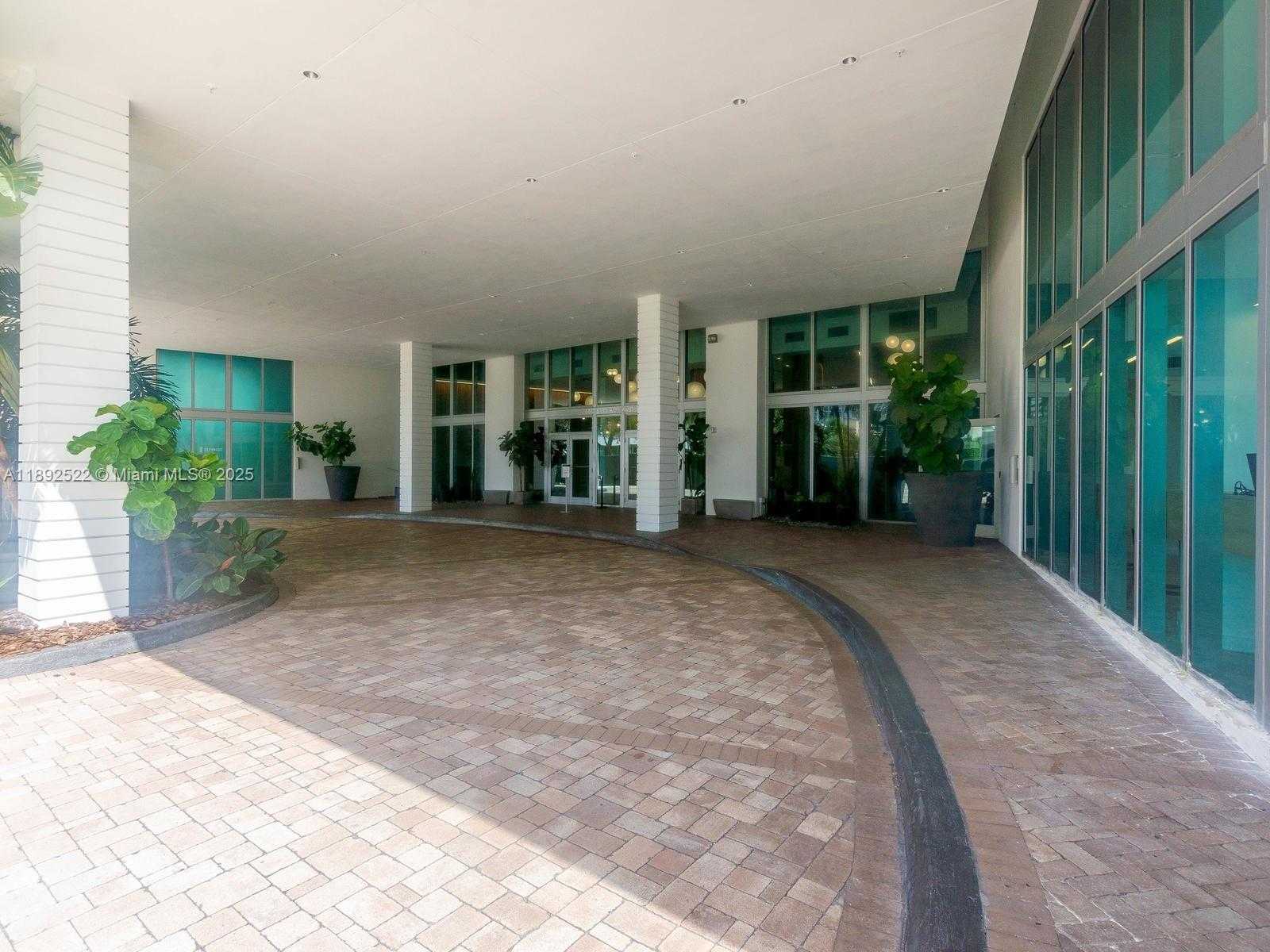 Small Image of 350 SOUTH MIAMI AVE #1107, Miami Number 91