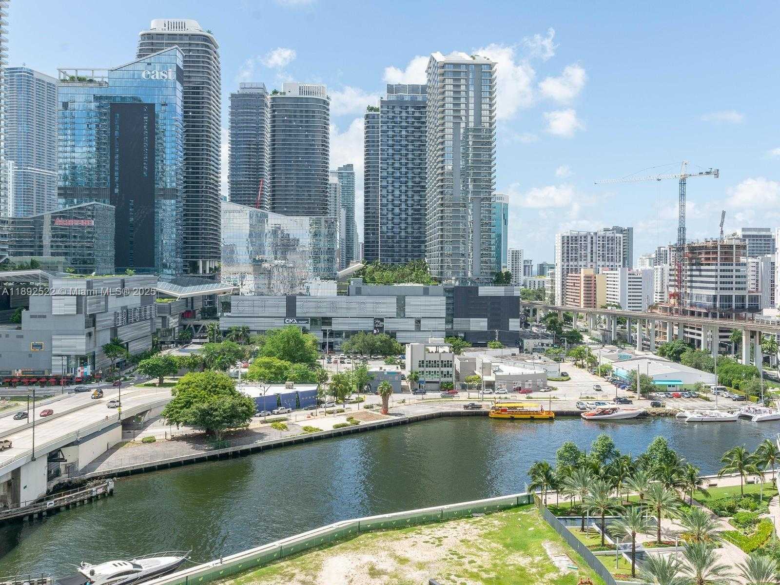 Small Image of 350 SOUTH MIAMI AVE #1107, Miami Number 92