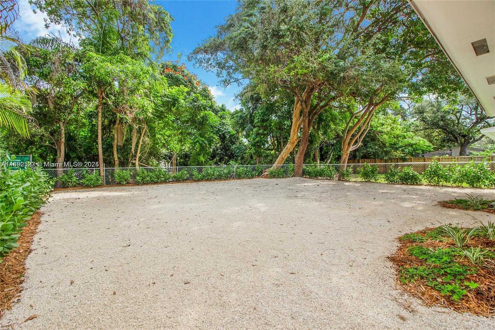 Small Image of 7311 SOUTH WEST 63RD #7311, South Miami Number 13