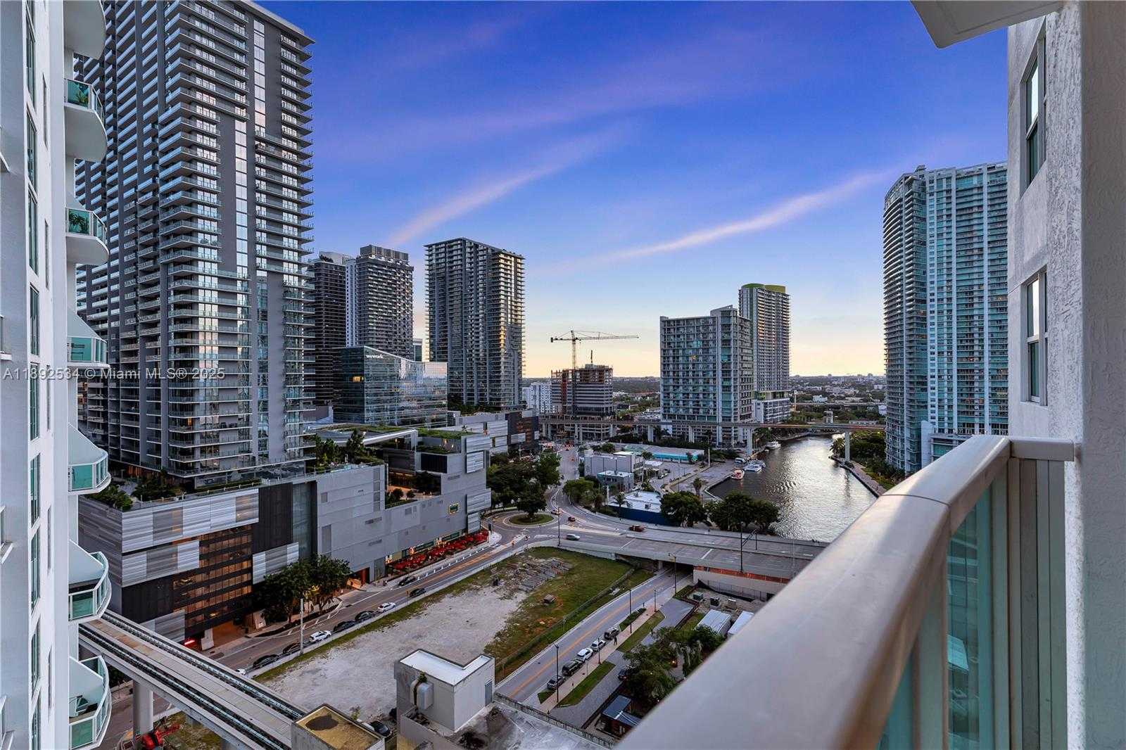 Small Image of 31 SOUTH EAST 5TH ST #2111, Miami Number 2