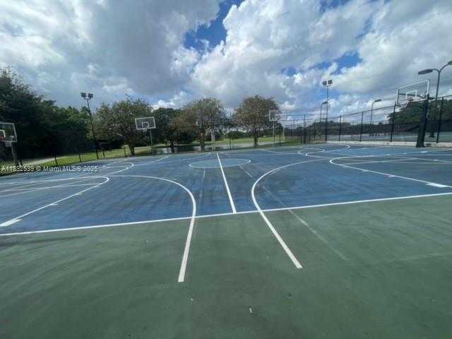 Small Image of 10744 SANTA LAGUNA DR, Boca Raton Number 16