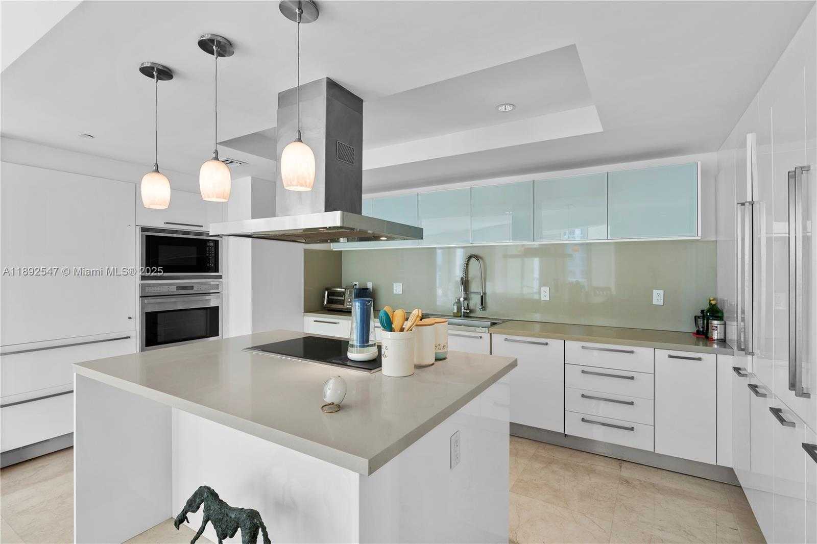 Small Image of 200 SUNNY ISLES BLVD #2-UPH3, Sunny Isles Beach Number 11