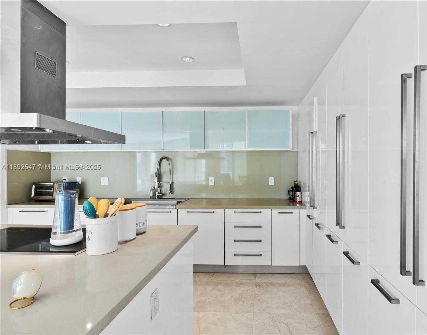 Small Image of 200 SUNNY ISLES BLVD #2-UPH3, Sunny Isles Beach Number 13