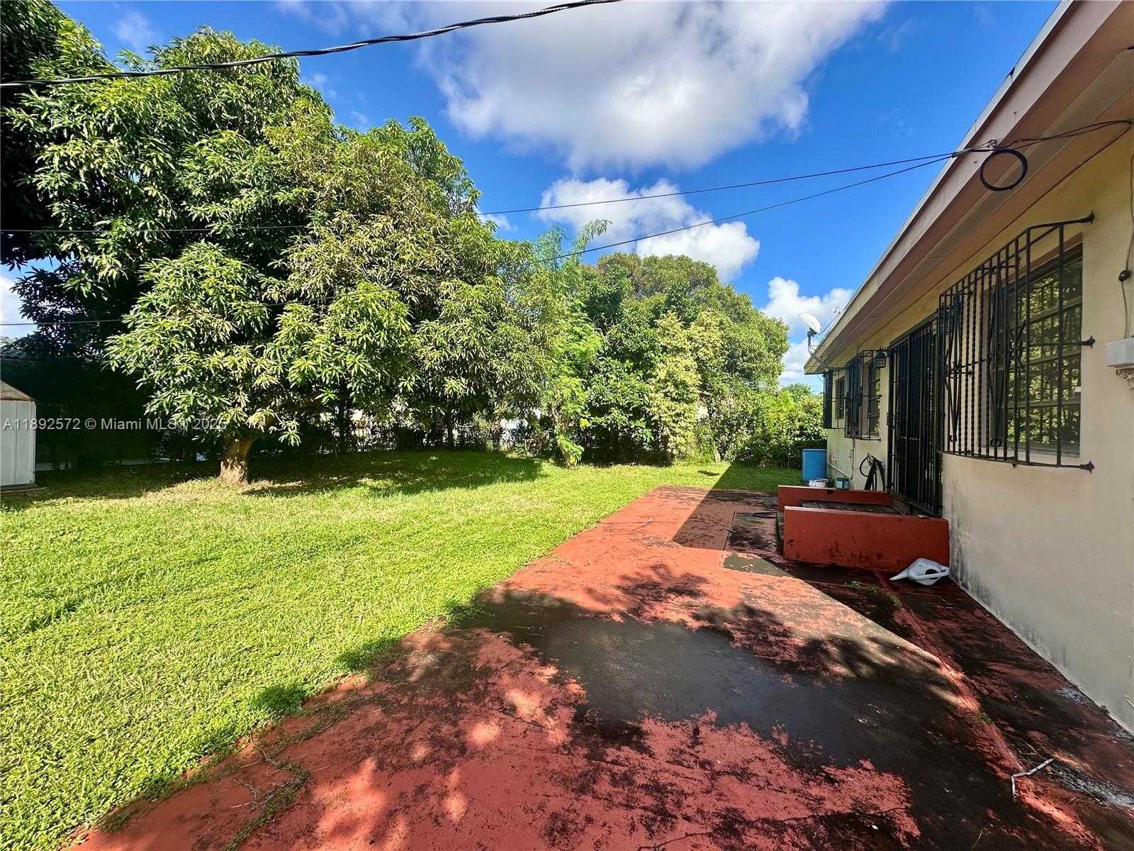 Small Image of 4005 NORTH WEST 9TH ST, Miami Number 15