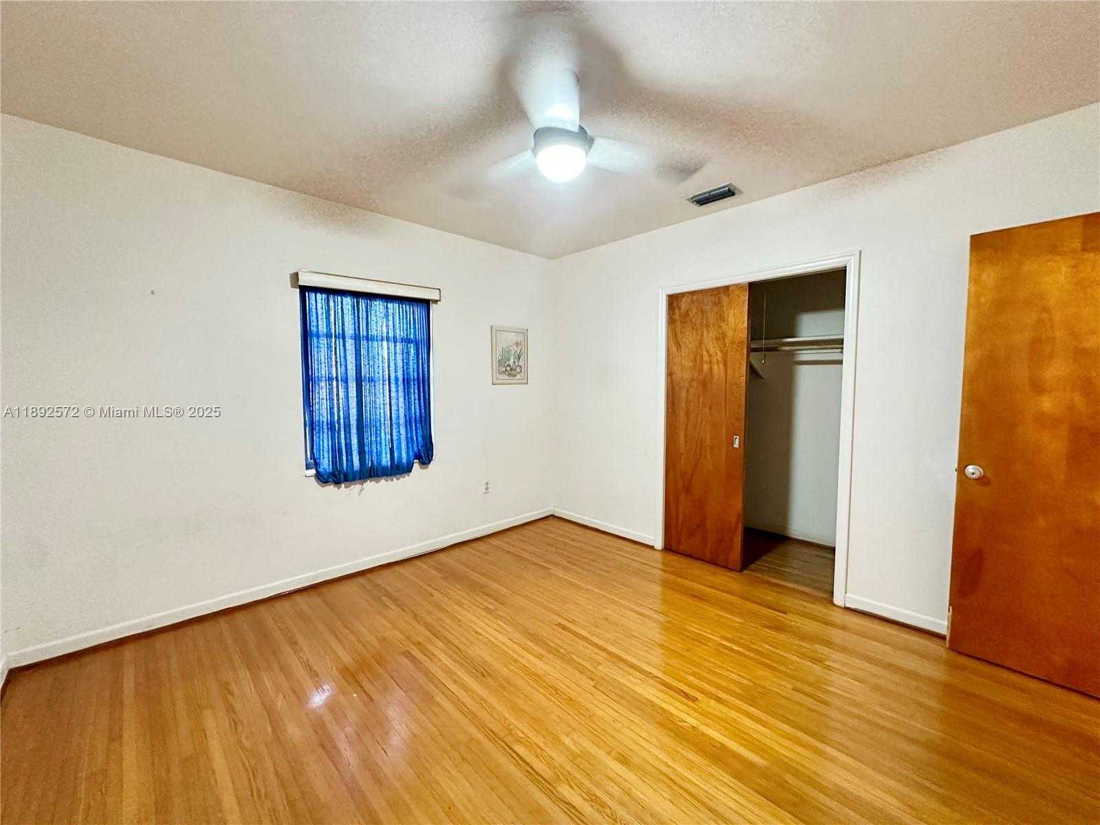 Small Image of 4005 NORTH WEST 9TH ST, Miami Number 5