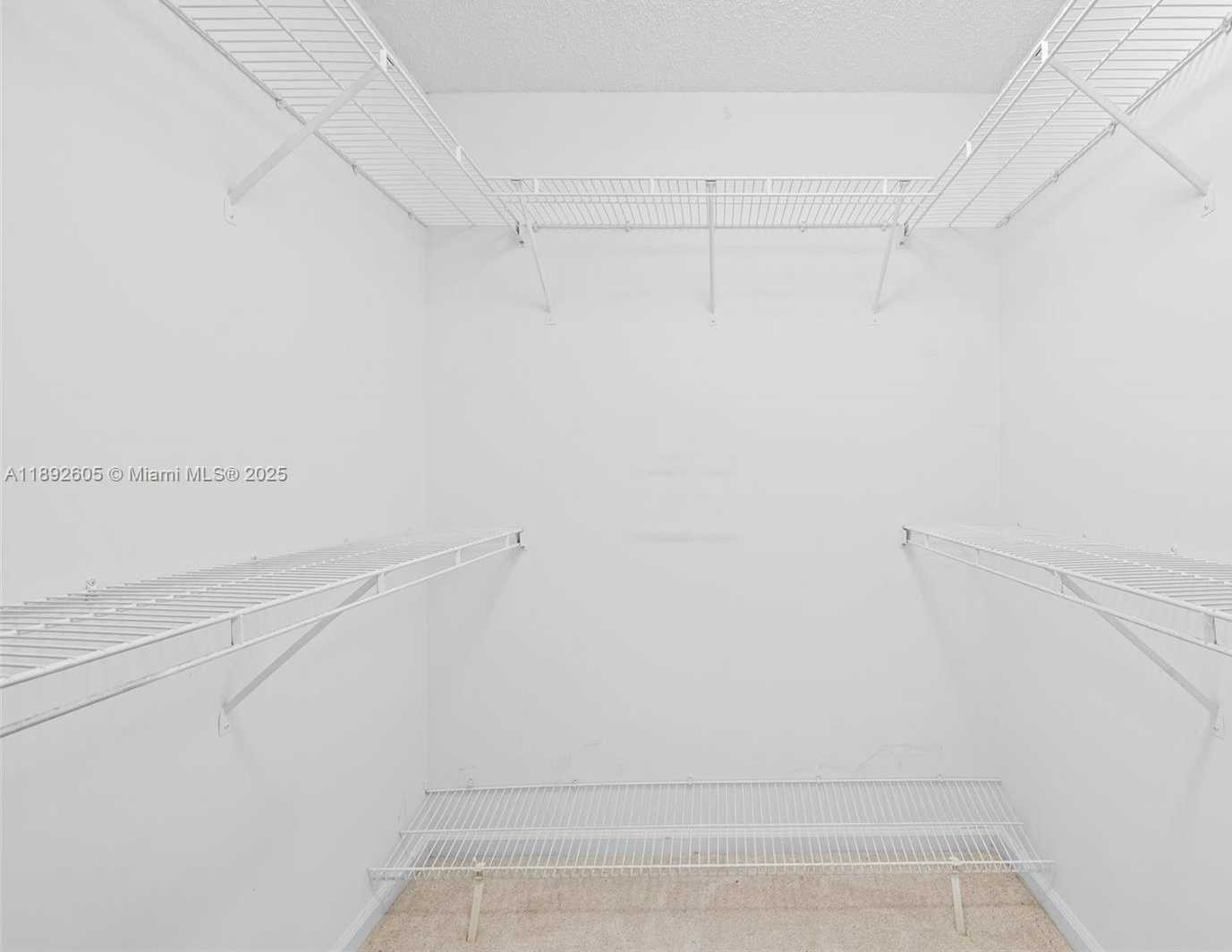 Small Image of 9650 HARBOUR LAKE CIR, Boynton Beach Number 17