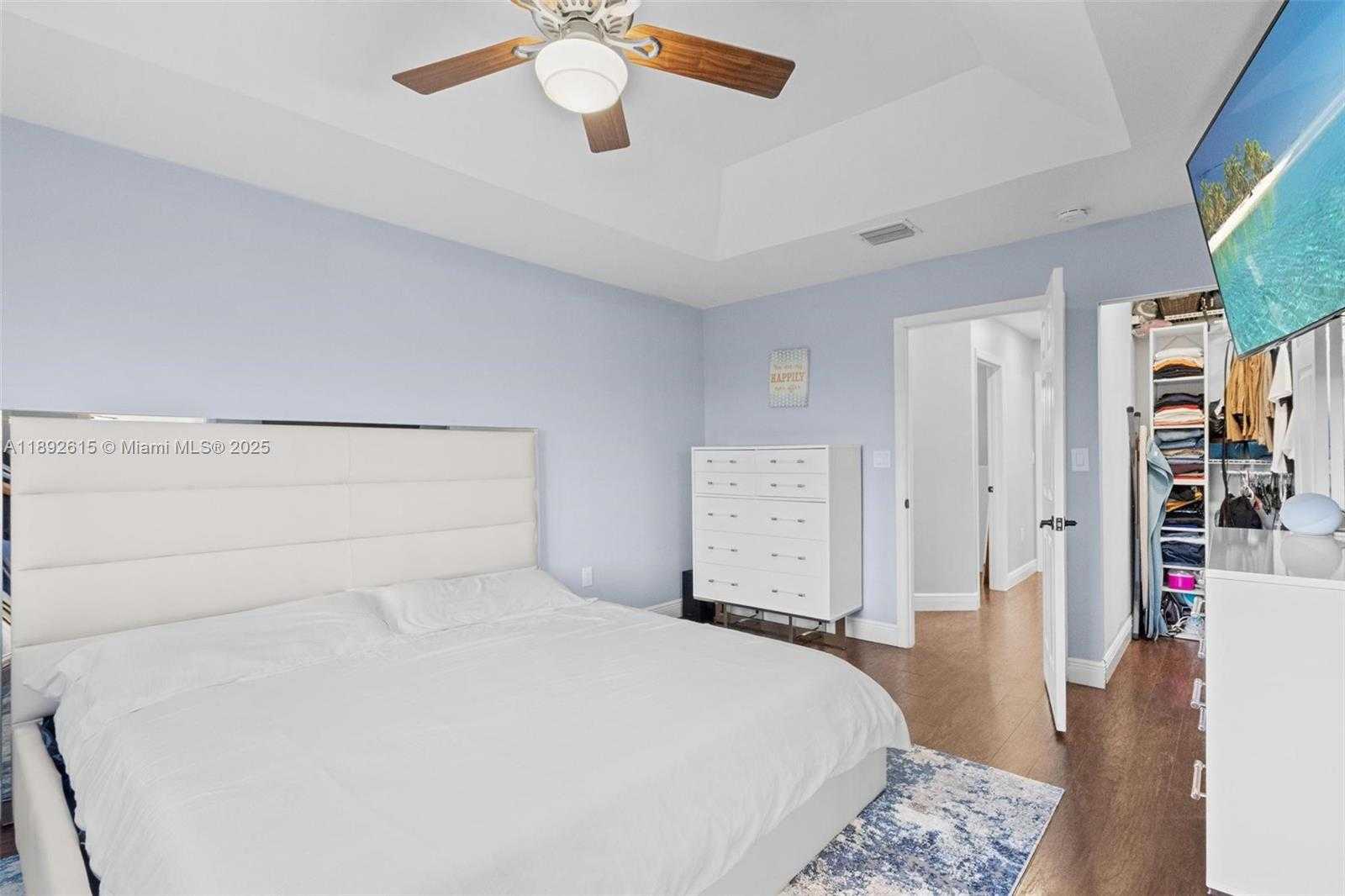 Small Image of 15025 SOUTH WEST 141ST TER, Miami Number 16