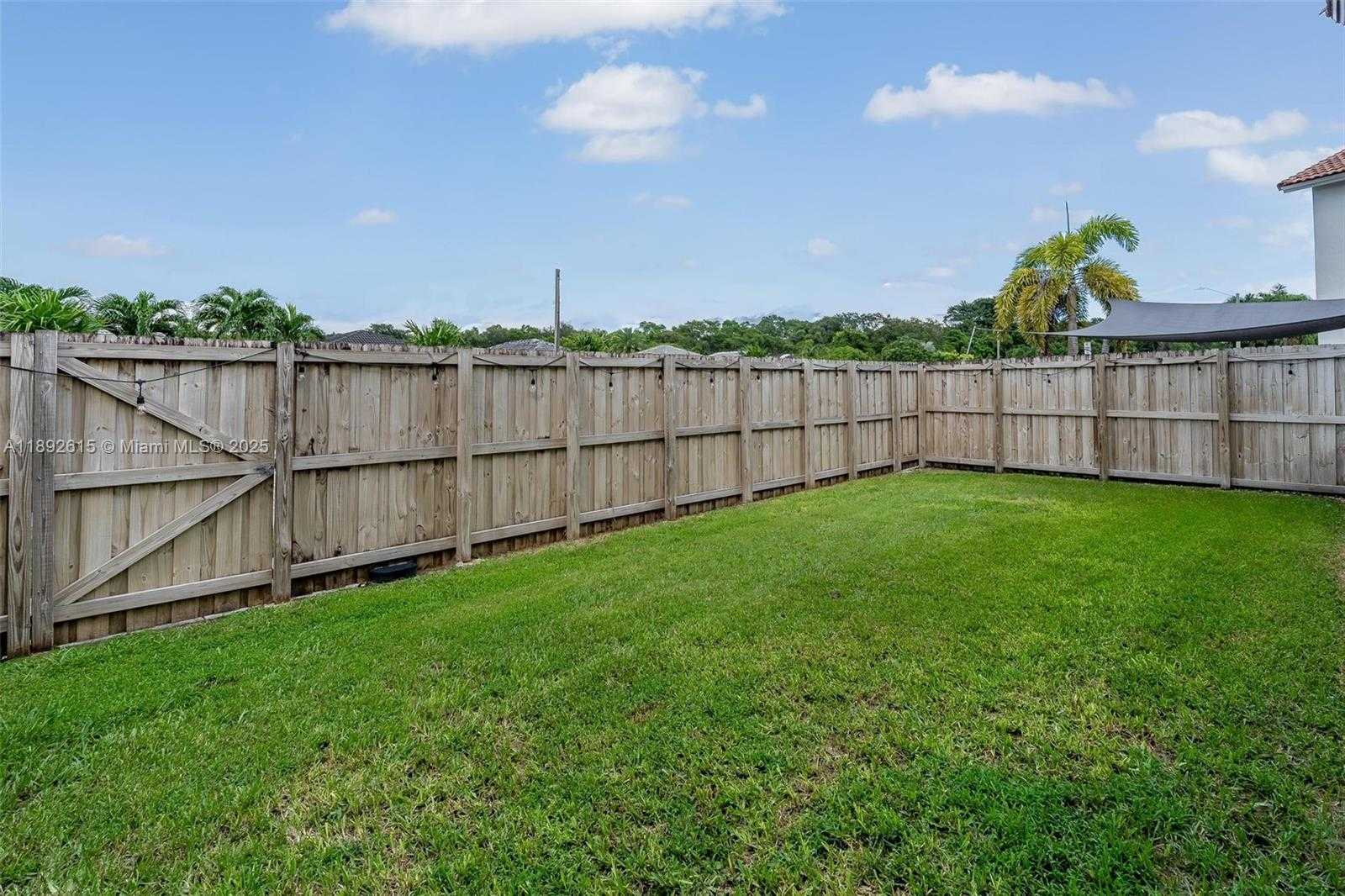 Small Image of 15025 SOUTH WEST 141ST TER, Miami Number 34