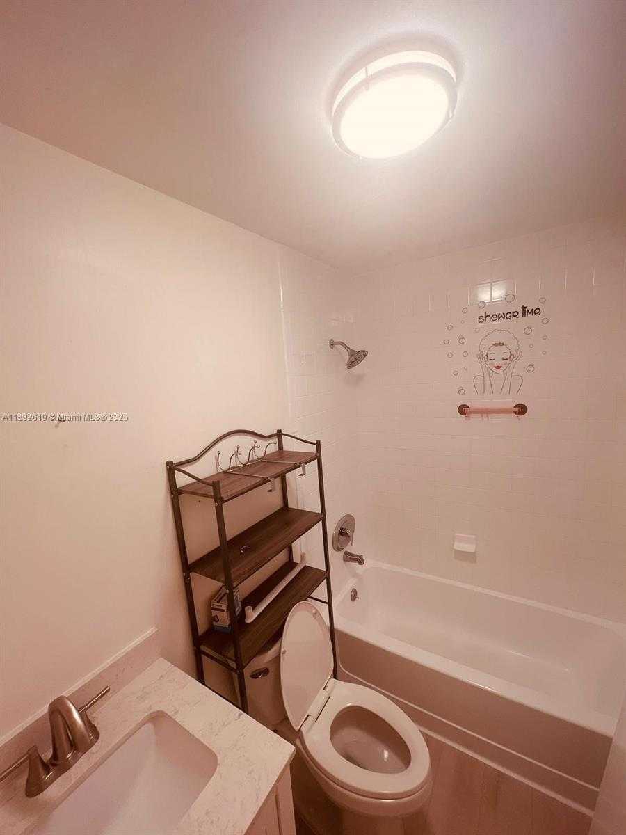 Small Image of 7785 WEST 30TH CT #F-210, Hialeah Number 9