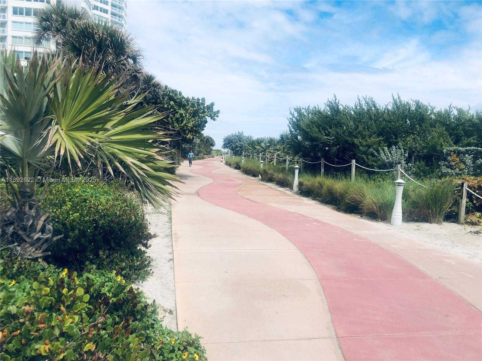 Small Image of 6969 COLLINS AVE #814, Miami Beach Number 25