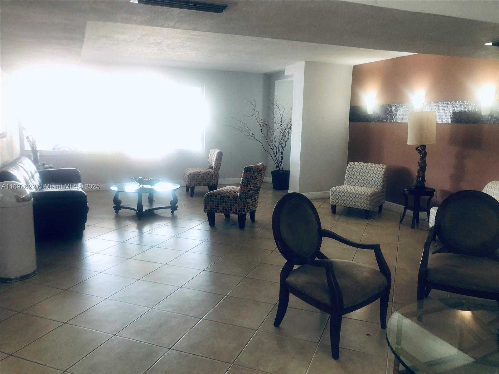 Small Image of 6969 COLLINS AVE #814, Miami Beach Number 27