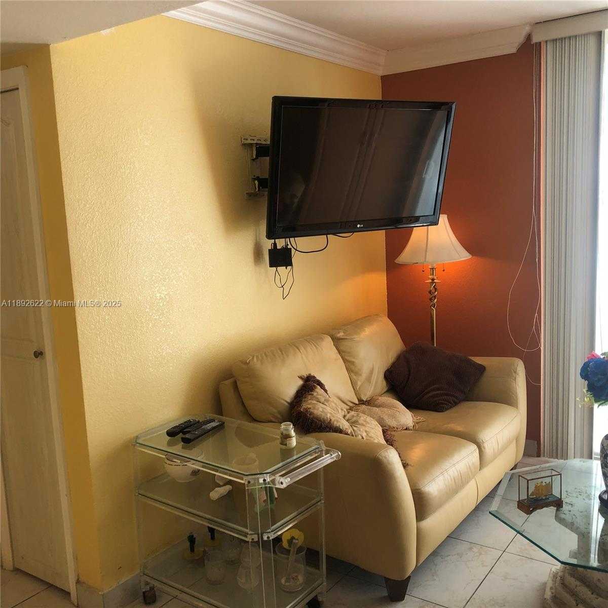 Small Image of 6969 COLLINS AVE #814, Miami Beach Number 6