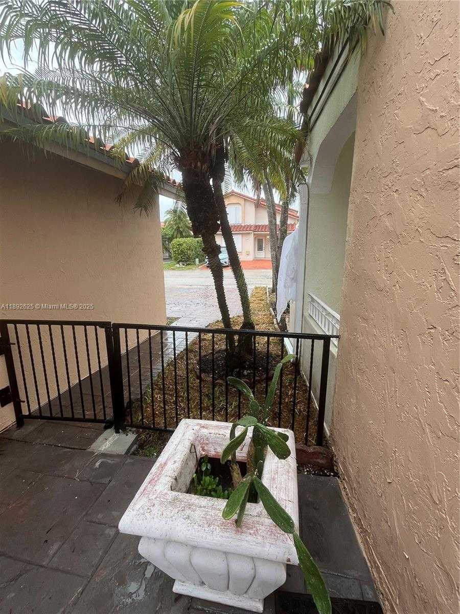 Small Image of 2528 WEST 65TH ST #2528, Hialeah Number 2