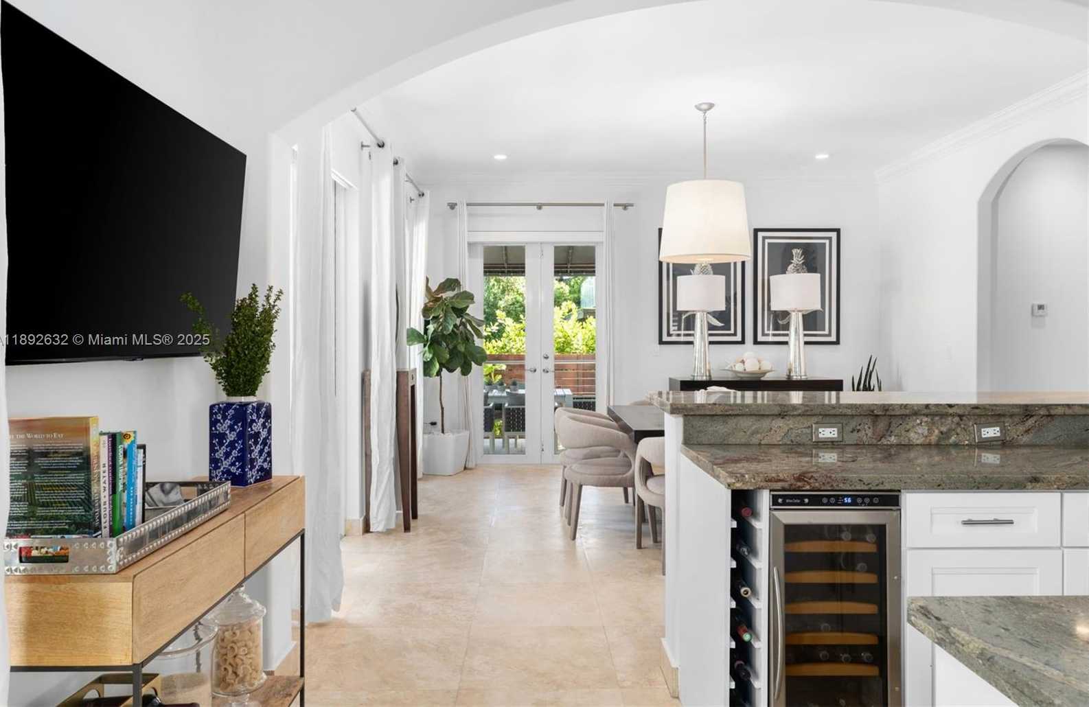 Small Image of 2143 NORTH BAY RD, Miami Beach Number 13