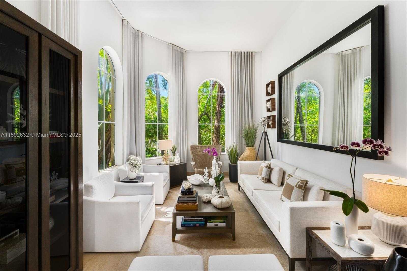 Small Image of 2143 NORTH BAY RD, Miami Beach Number 7