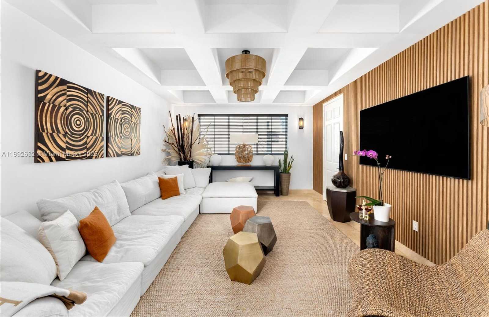 Small Image of 2143 NORTH BAY RD, Miami Beach Number 9