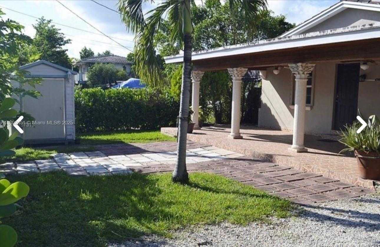 Small Image of 2400 SOUTH WEST 62ND AVE, Miami Number 3