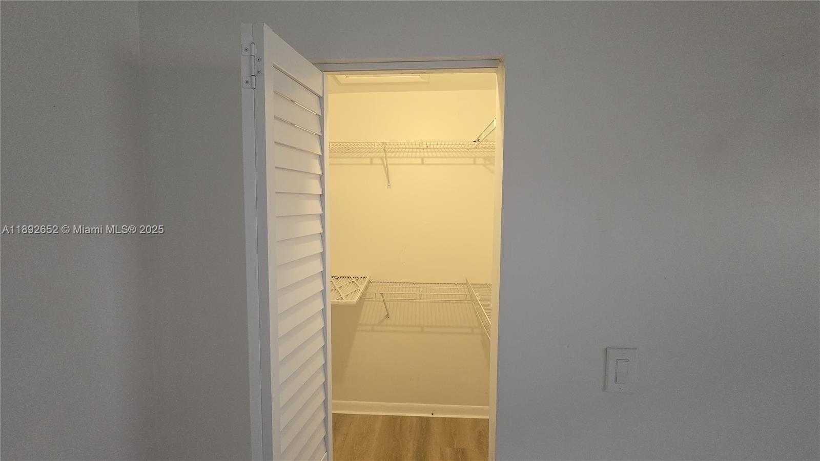 Small Image of 20305 SOUTH WEST 132ND AVE, Miami Number 9
