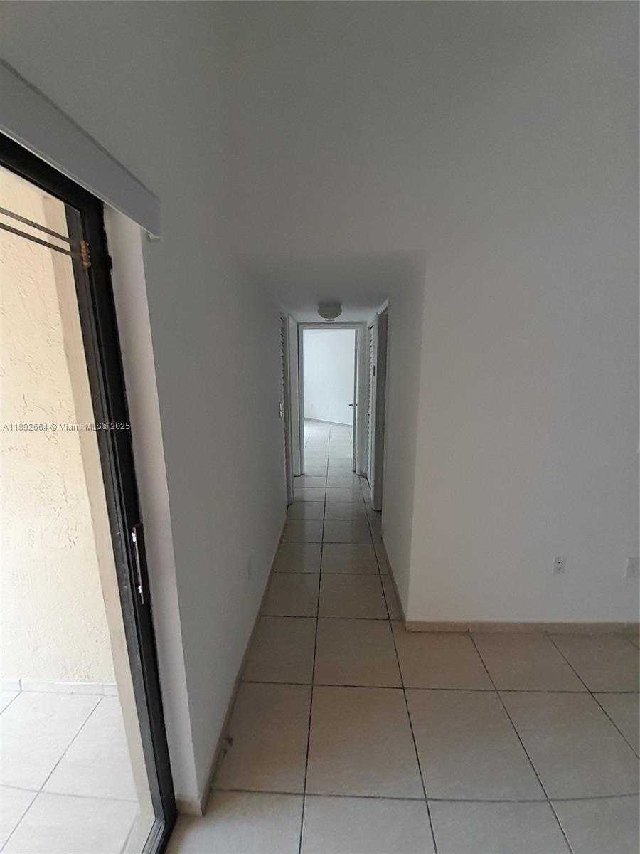 Small Image of 10245 NORTH WEST 9TH ST CIR #204-9, Miami Number 14