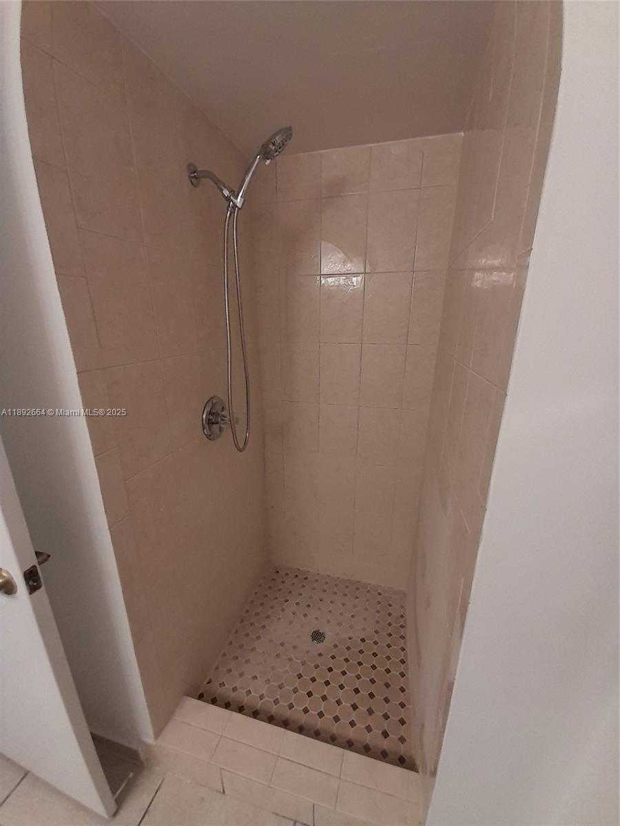 Small Image of 10245 NORTH WEST 9TH ST CIR #204-9, Miami Number 18