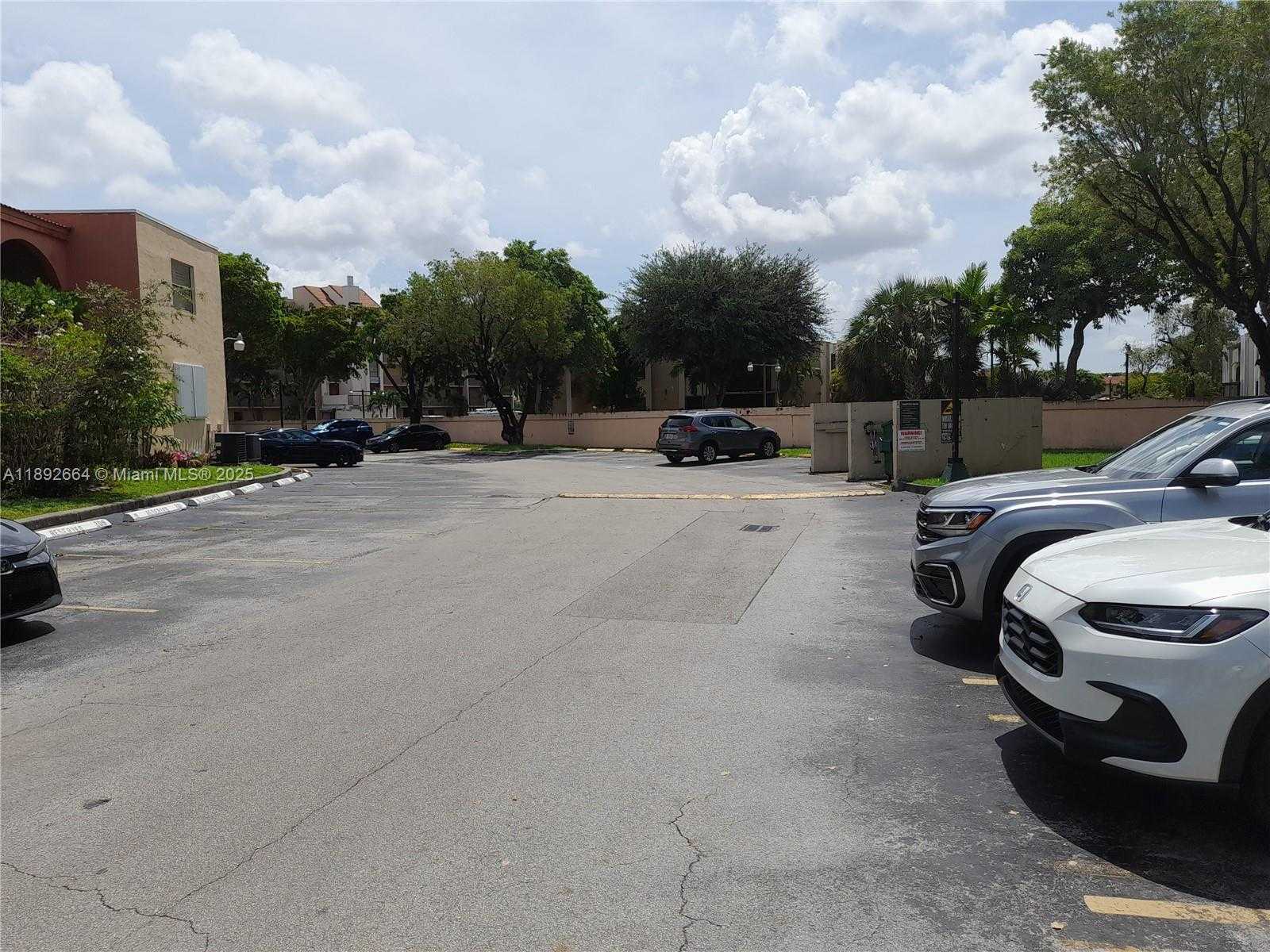 Small Image of 10245 NORTH WEST 9TH ST CIR #204-9, Miami Number 3