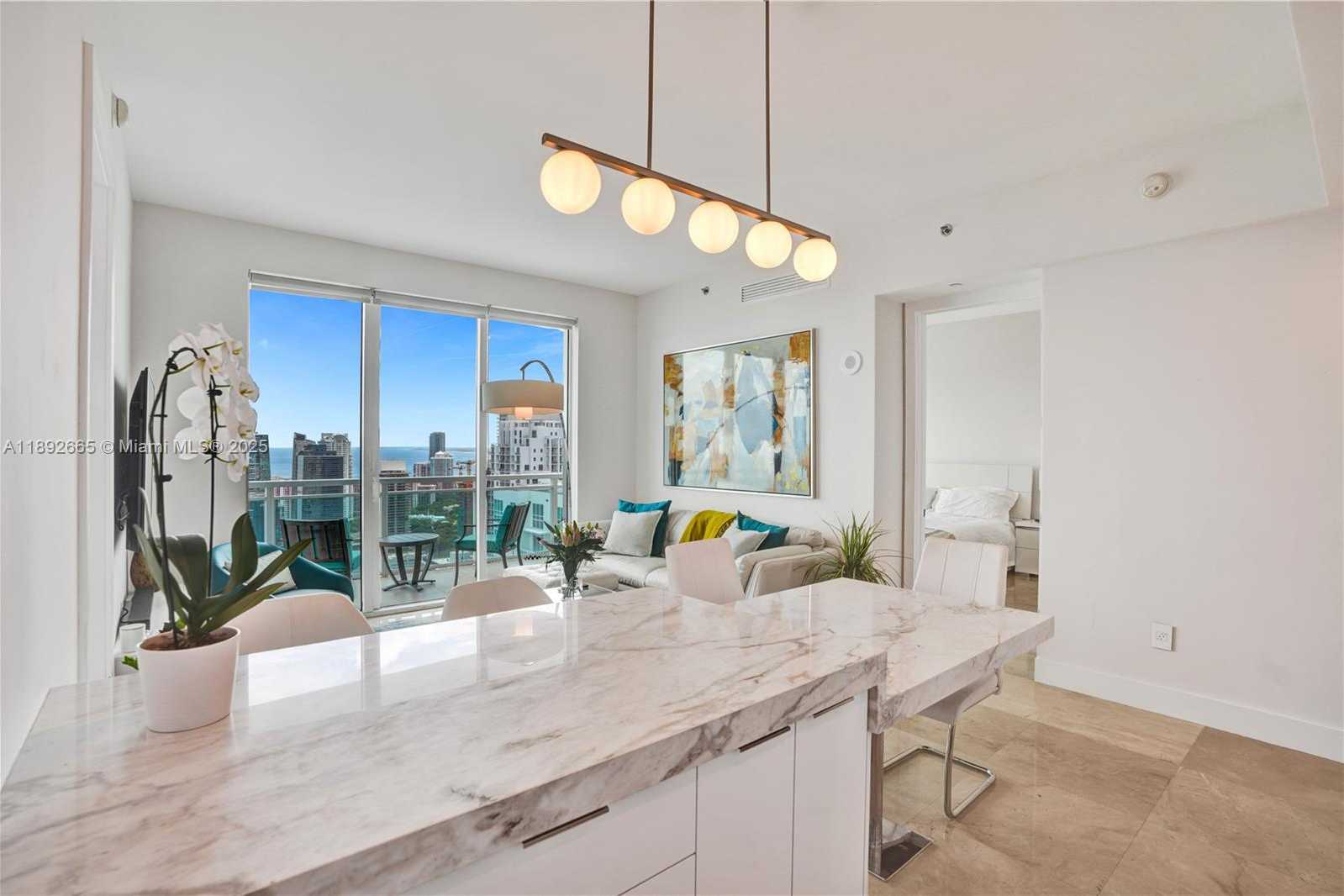 Small Image of 950 BRICKELL BAY DR #4707, Miami Number 5