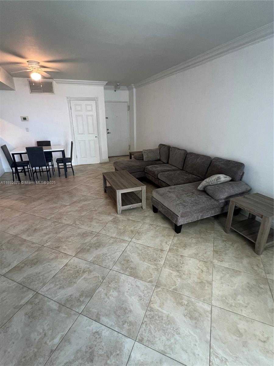 Small Image of 3001 SOUTH OCEAN DR #1535, Hollywood Number 5