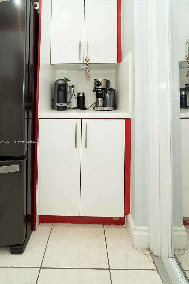 Small Image of 298 EAST 3RD ST #102, Hialeah Number 18