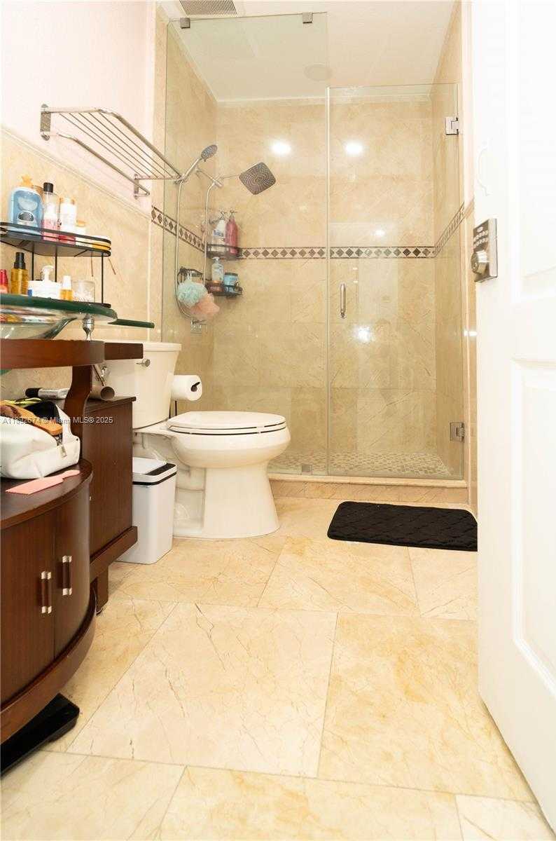 Small Image of 298 EAST 3RD ST #102, Hialeah Number 27