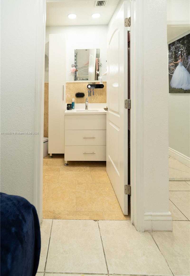 Small Image of 298 EAST 3RD ST #102, Hialeah Number 36