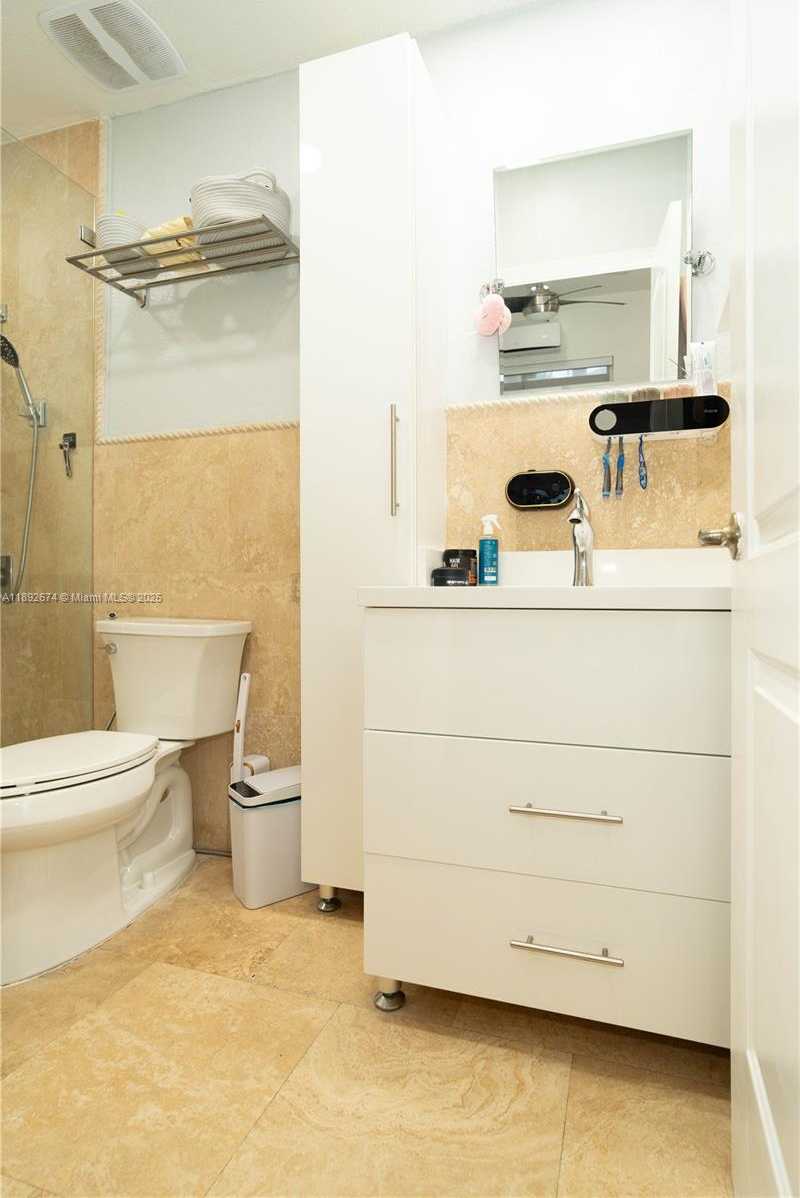 Small Image of 298 EAST 3RD ST #102, Hialeah Number 37