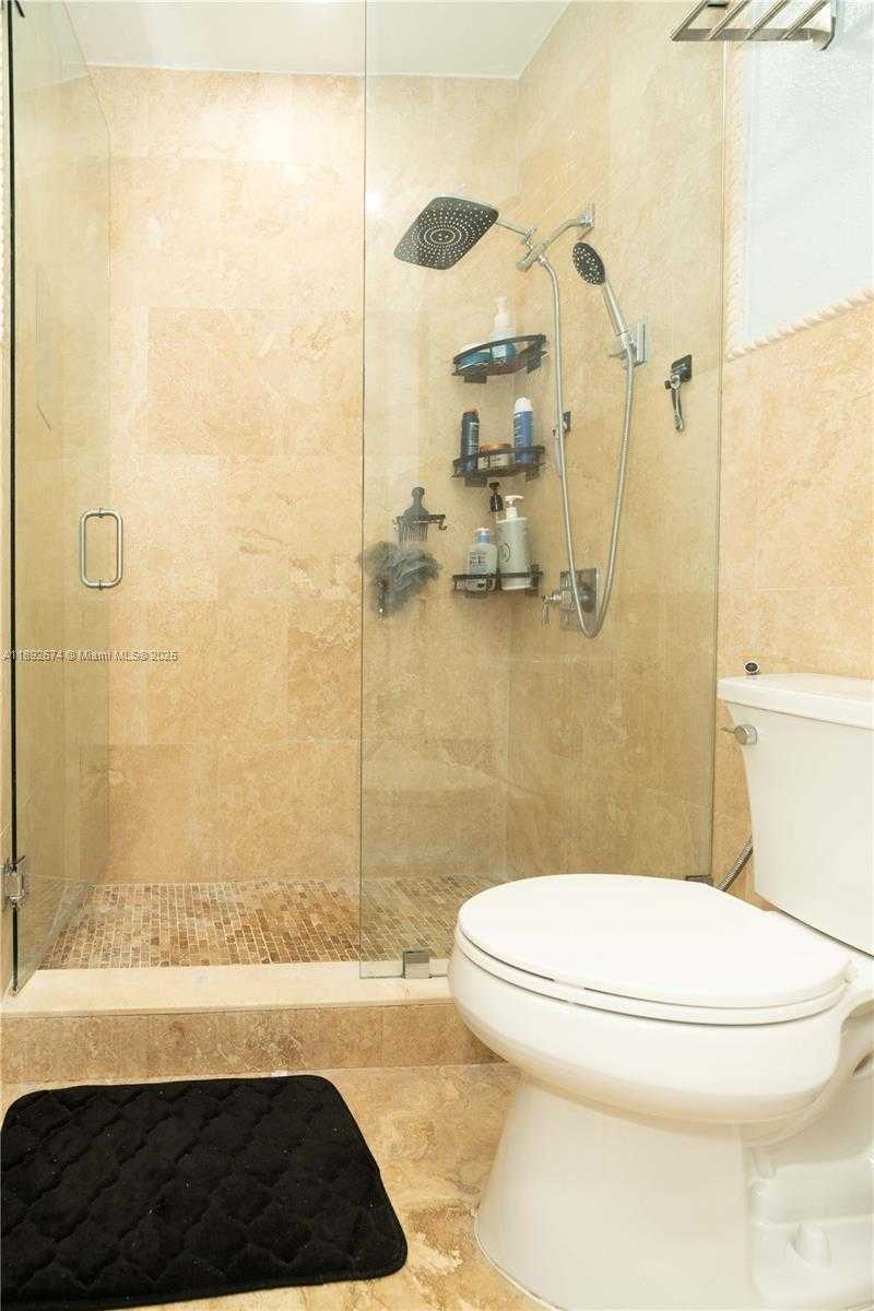 Small Image of 298 EAST 3RD ST #102, Hialeah Number 39