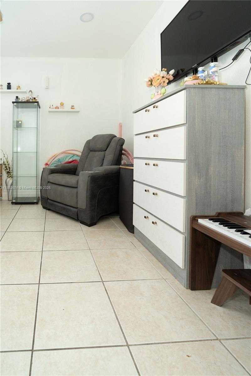 Small Image of 298 EAST 3RD ST #102, Hialeah Number 44