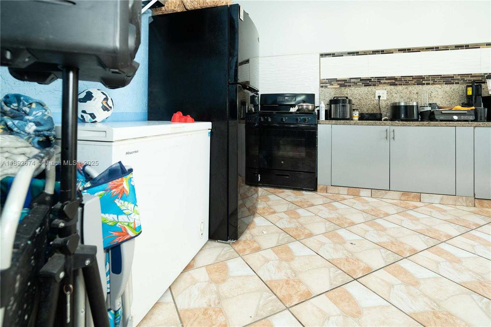 Small Image of 298 EAST 3RD ST #102, Hialeah Number 50