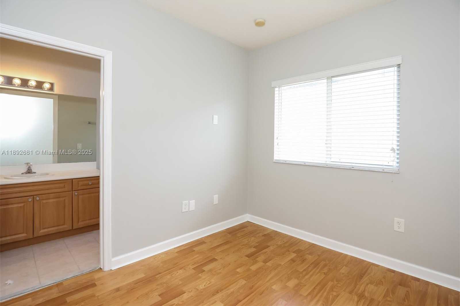 Small Image of 2965 NORTH EAST 4TH ST, Homestead Number 11